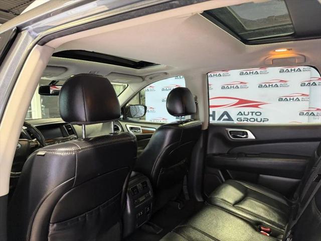 2020 Nissan Pathfinder Platinum 2WD