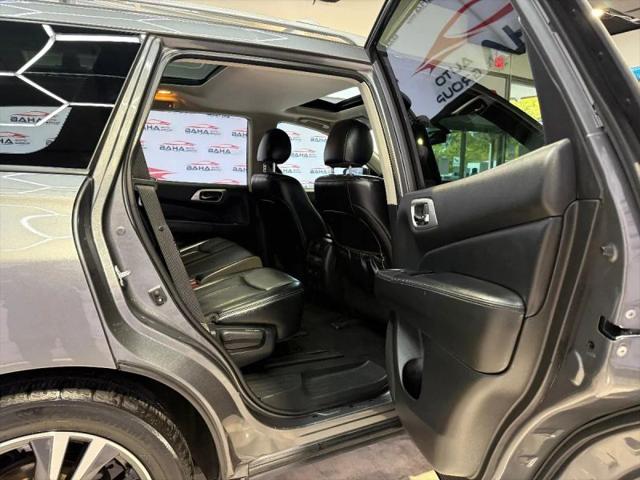 2020 Nissan Pathfinder Platinum 2WD