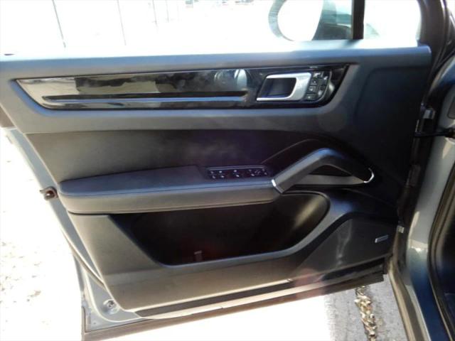 2019 Porsche Cayenne Base