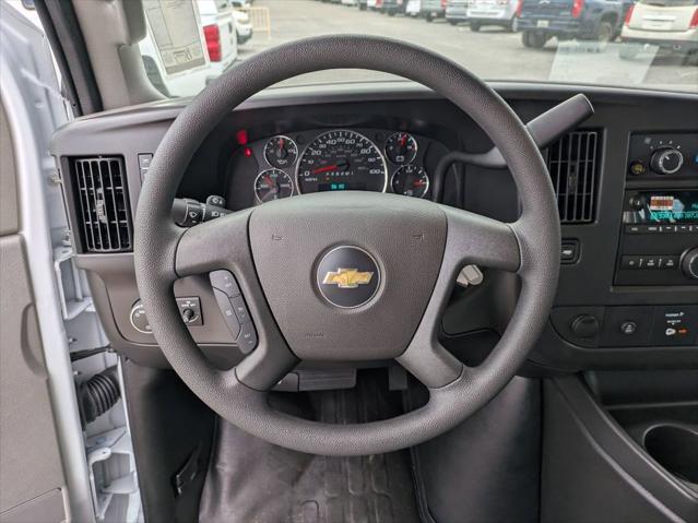 2025 Chevrolet Express Cargo Van RWD 2500 Regular Wheelbase WT