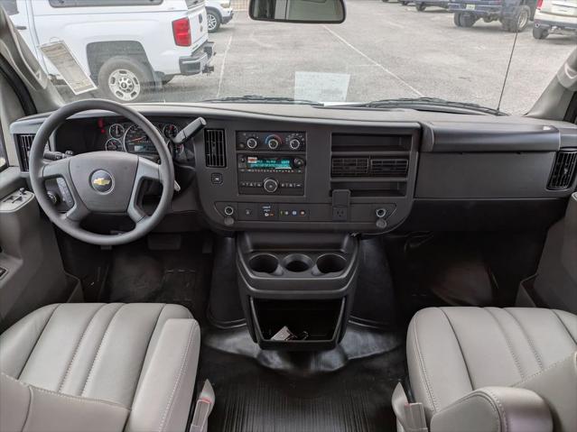 2025 Chevrolet Express Cargo Van RWD 2500 Regular Wheelbase WT