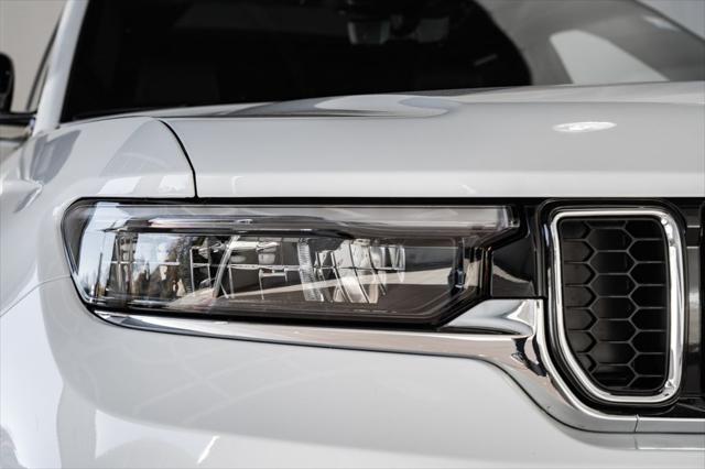 2025 Jeep Grand Cherokee Overland 4x4