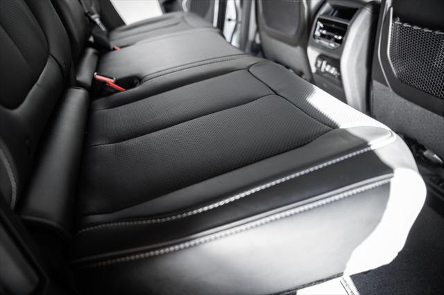 2025 Jeep Grand Cherokee Overland 4x4