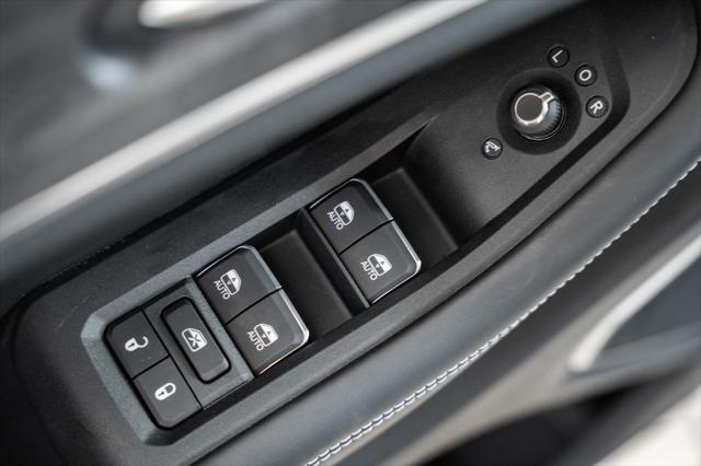 2025 Jeep Grand Cherokee Overland 4x4