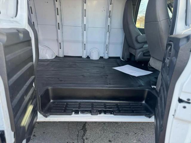 2021 Chevrolet Express Cargo Van RWD 2500 Regular Wheelbase WT