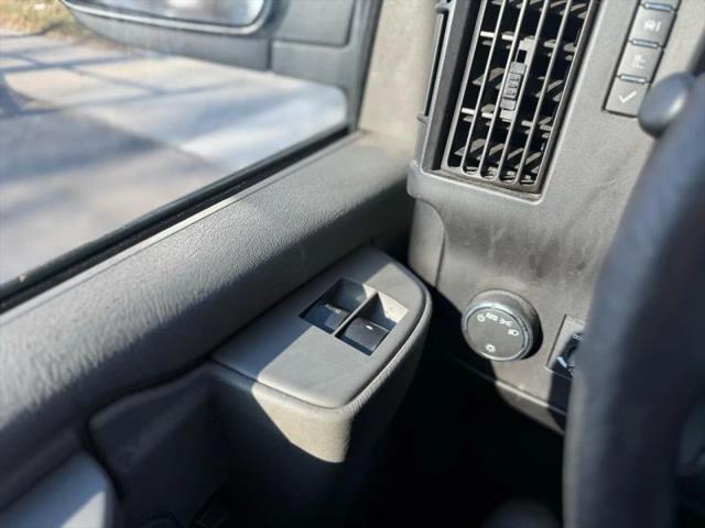 2021 Chevrolet Express Cargo Van RWD 2500 Regular Wheelbase WT