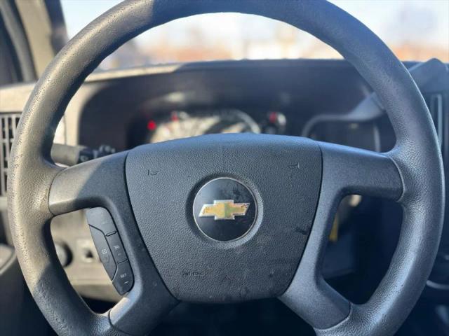 2021 Chevrolet Express Cargo Van RWD 2500 Regular Wheelbase WT