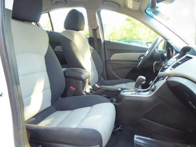 2016 Chevrolet Cruze Limited LS Auto