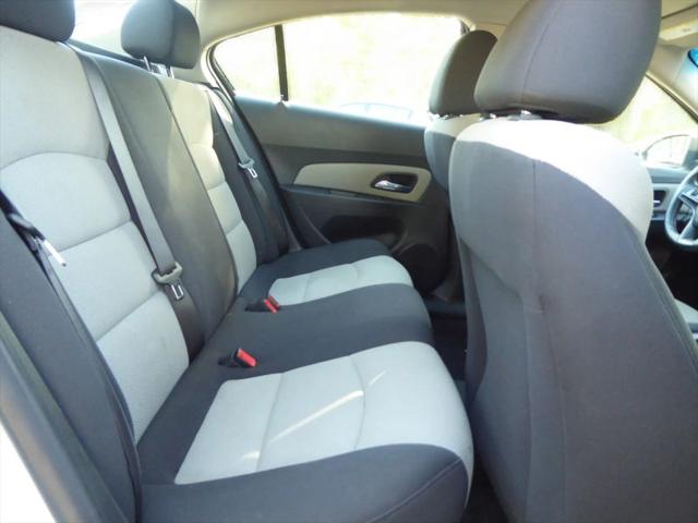 2016 Chevrolet Cruze Limited LS Auto