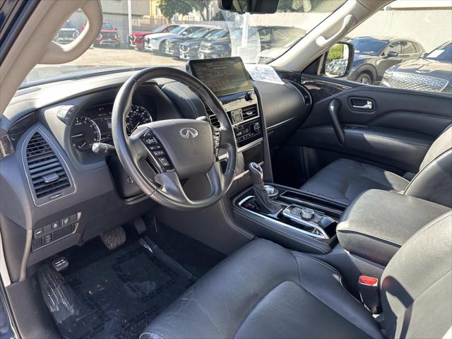 2024 INFINITI QX80 LUXE AWD