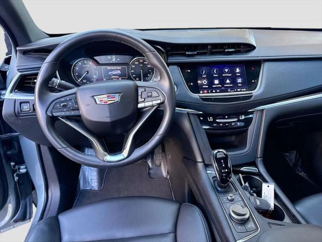 2023 Cadillac XT6 AWD Luxury