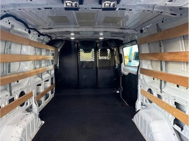 2024 Ford Transit Cargo Van w/RWB