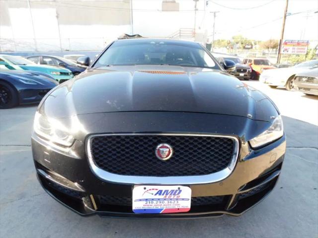 2017 Jaguar XE 25t Premium