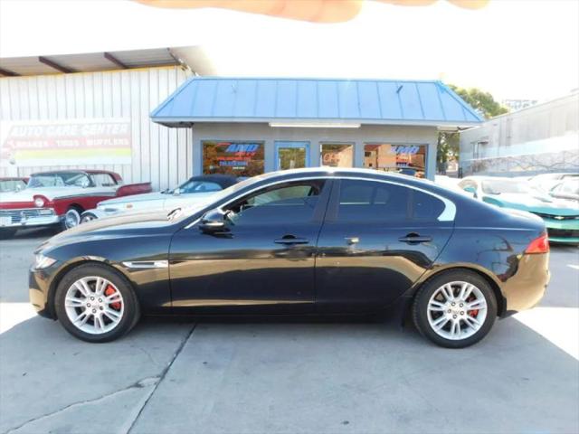 2017 Jaguar XE 25t Premium