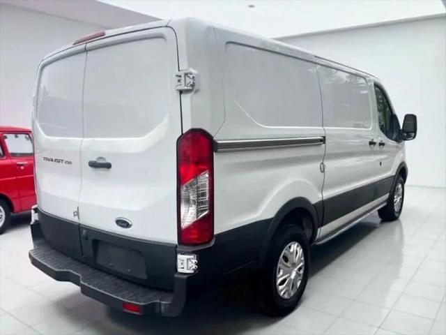 2018 Ford Transit w/Sliding Side Door w/RWB