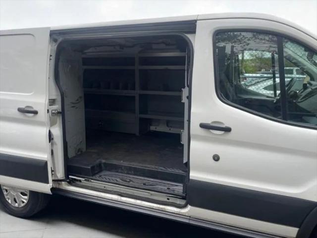 2018 Ford Transit w/Sliding Side Door w/RWB