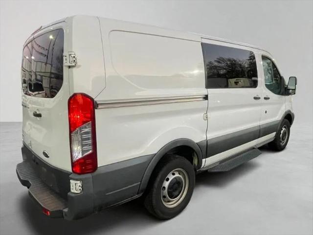 2017 Ford Transit w/Sliding Side Door w/RWB
