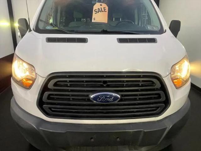 2017 Ford Transit w/Sliding Side Door w/RWB