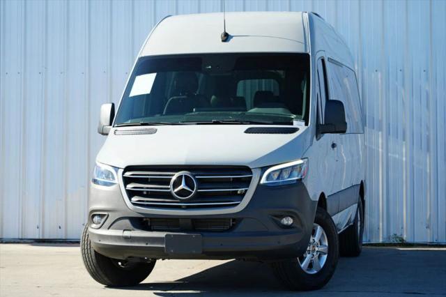 2022 Mercedes-Benz Sprinter 1500 Standard Roof I4