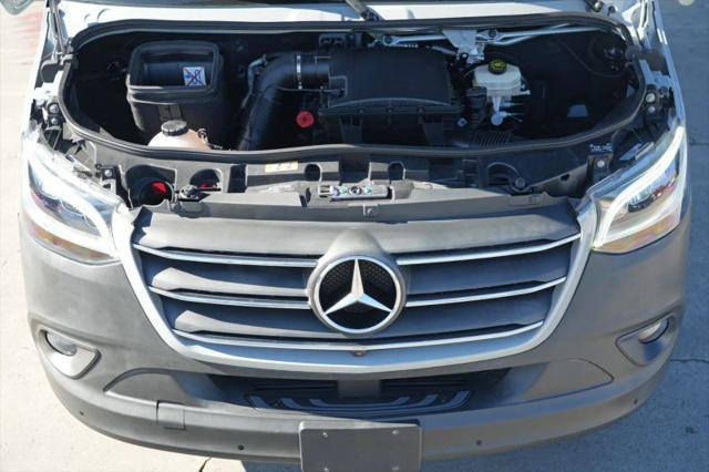 2022 Mercedes-Benz Sprinter 1500 Standard Roof I4