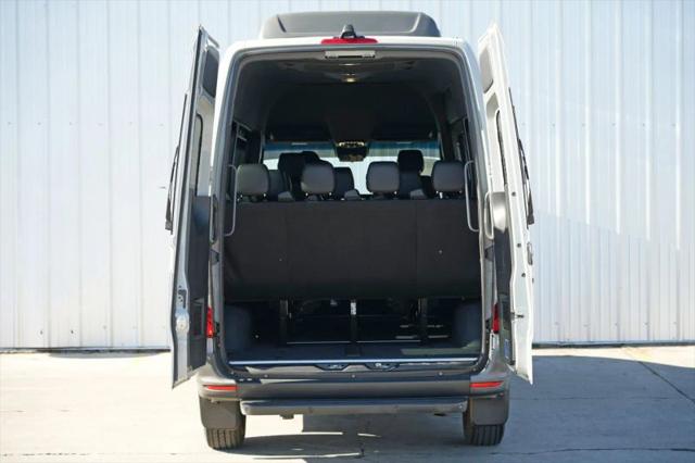 2022 Mercedes-Benz Sprinter 1500 Standard Roof I4