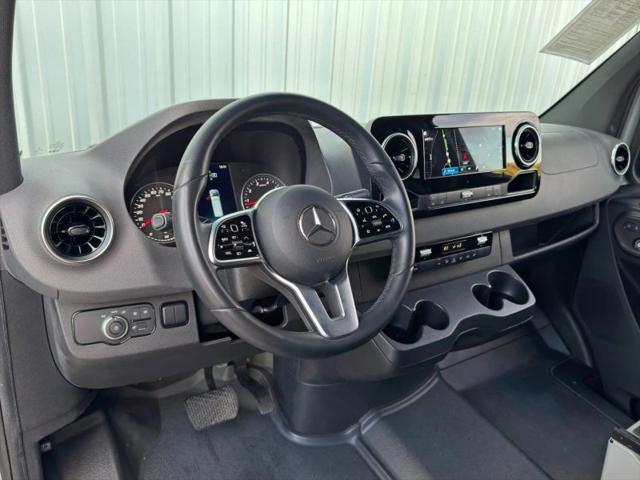 2022 Mercedes-Benz Sprinter 1500 Standard Roof I4