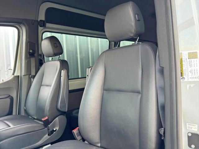 2022 Mercedes-Benz Sprinter 1500 Standard Roof I4
