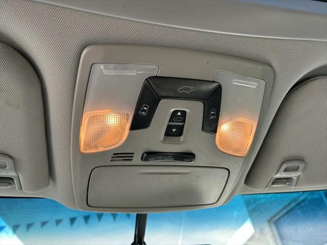 2017 Toyota Sienna XLE 8 Passenger
