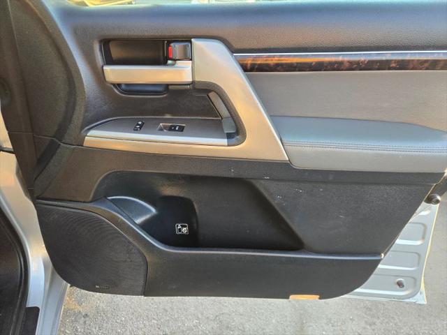 2008 Toyota Land Cruiser V8