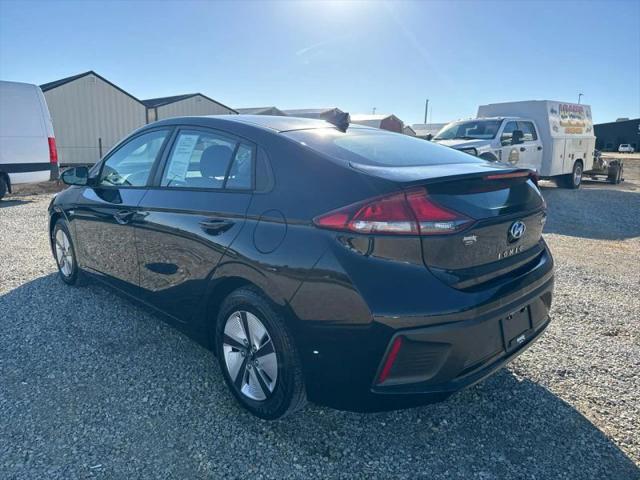 2018 Hyundai IONIQ Hybrid Blue