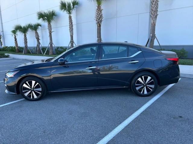2022 Nissan Altima SV FWD
