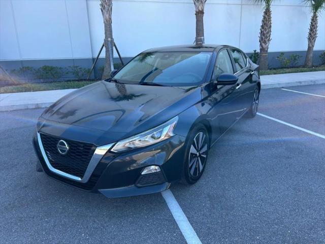 2022 Nissan Altima SV FWD
