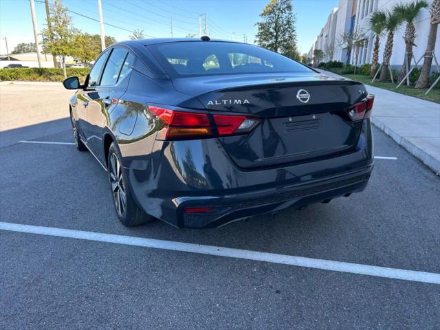 2022 Nissan Altima SV FWD