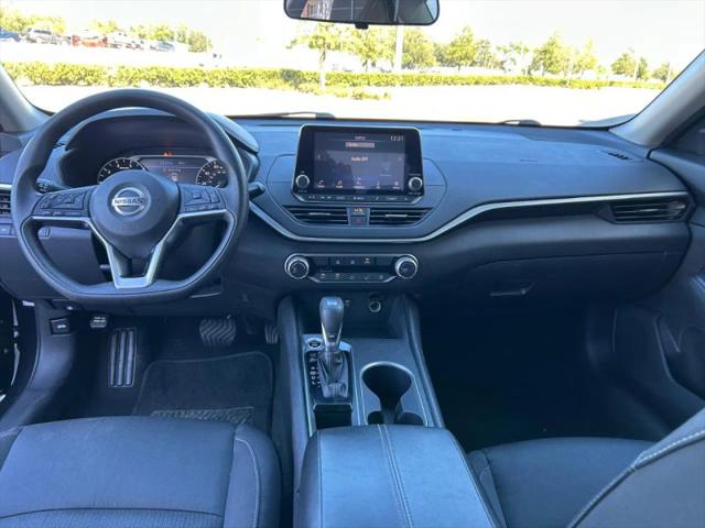 2022 Nissan Altima SV FWD