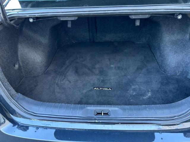 2022 Nissan Altima SV FWD