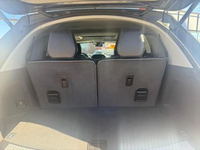 2017 Acura MDX w/Advance Package