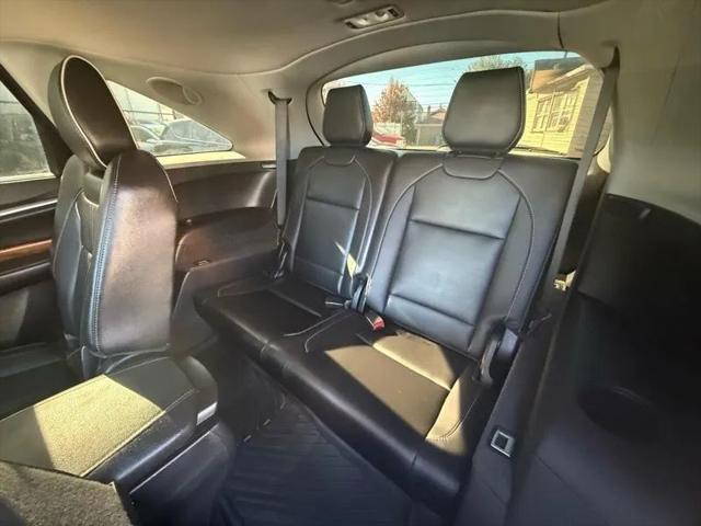 2017 Acura MDX w/Advance Package