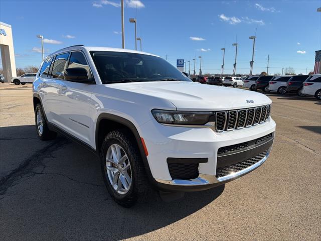 2022 Jeep Grand Cherokee L Laredo 4x4