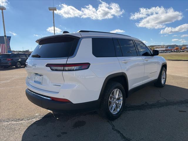 2022 Jeep Grand Cherokee L Laredo 4x4