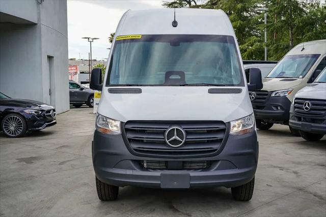 2026 Mercedes-Benz Sprinter 3500 High Roof 4-Cyl Diesel HO