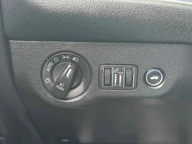 2017 Dodge Challenger GT