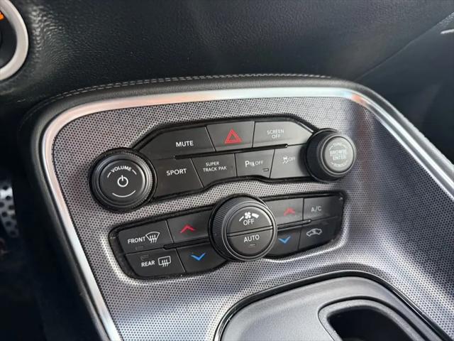 2017 Dodge Challenger GT