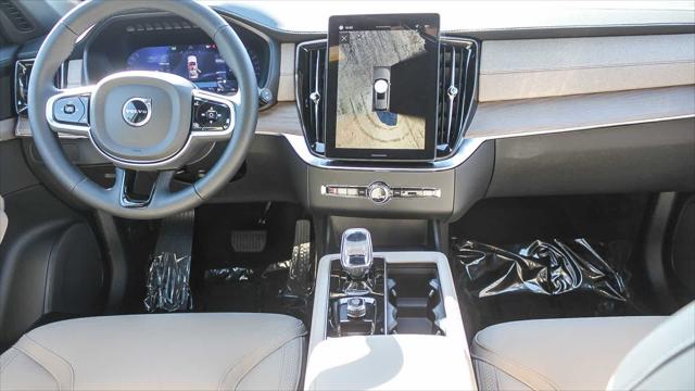 2026 Volvo XC90 B6 Plus 7-Seater