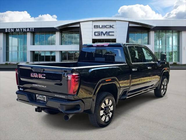 2026 GMC Sierra 2500HD Crew Cab, Standard Bed, Denali, 4WD