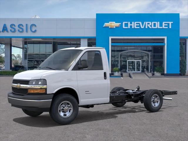 2025 Chevrolet Express Cutaway Work Van