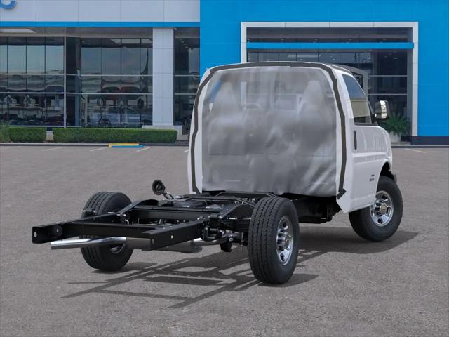 2025 Chevrolet Express Cutaway Work Van