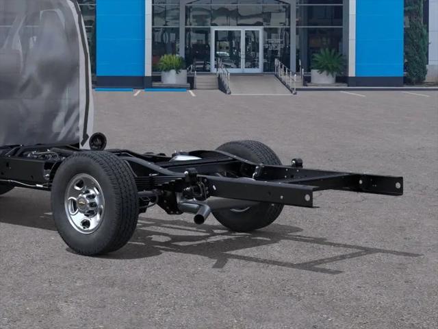 2025 Chevrolet Express Cutaway Work Van