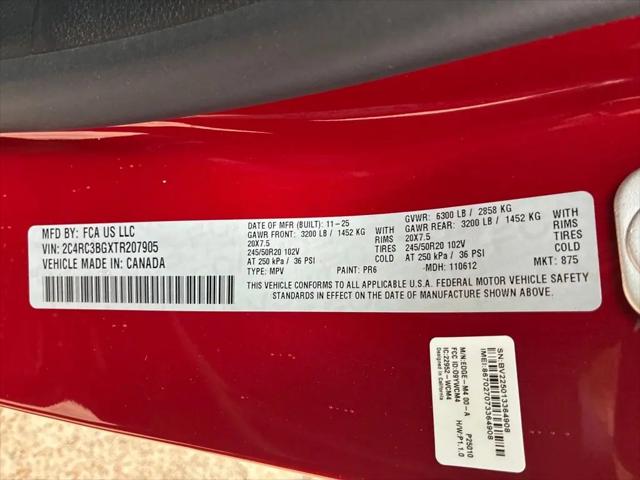 2026 Chrysler Pacifica Select AWD