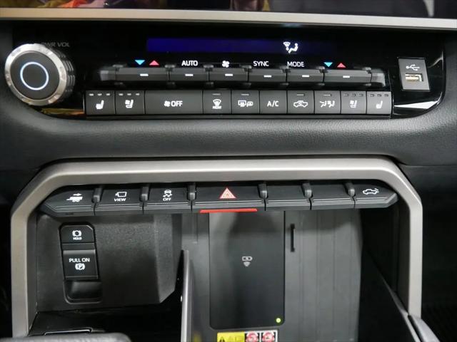 2025 Toyota Tundra Limited CrewMax 6.4' Bed
