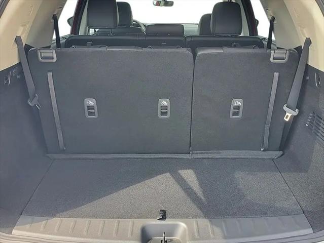 2025 Nissan Pathfinder SL 4WD